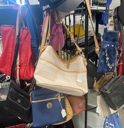 Stylish Handbags & Crossbody Bags – $20 & Under | Excellent Condition