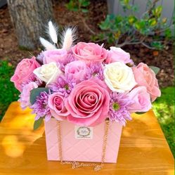 Beautiful Fresh Flowers Arrangements Roses bouquets