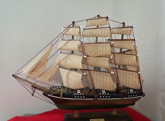 1869 Cutty Sark Wooden Tall Ship,Designed for nautical office or home decor.measures around 15-21 inches in length and 14-16.5 inches in height