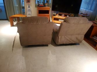 Moving his recliner