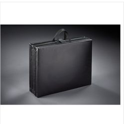 4 Fold Folding Mats (2) Great For MMA, Yoga/pilates,stretching Home gym With Velcro On Sides To Connect Together. Easy Storage