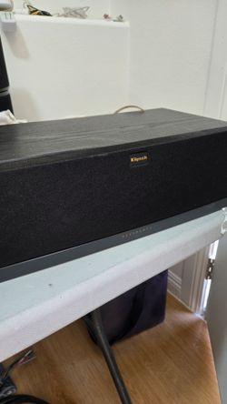 Klipsch Reference RC-52 II center channel speaker