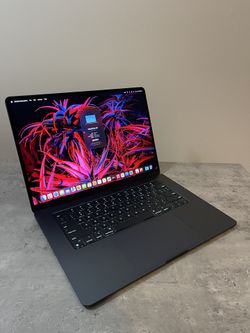 MacBook Air 15” M3 2024 