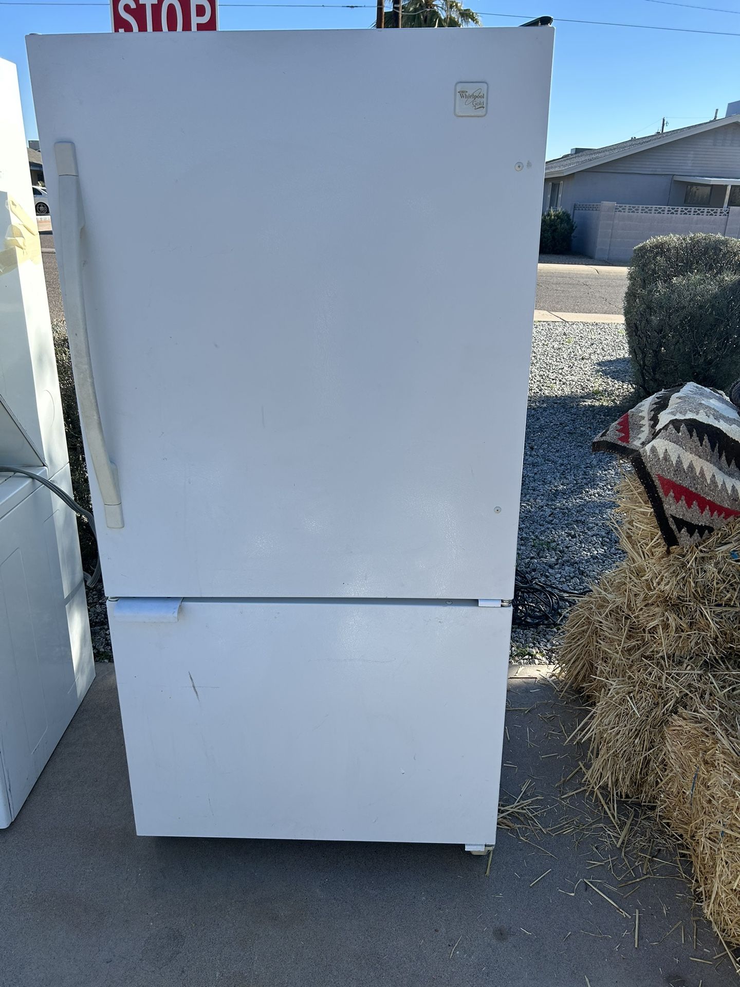 Whirlpool Gold refrigerator