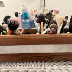 Brushes Holder