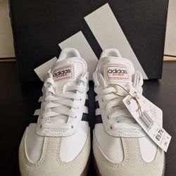 ADIDAS SAMBA SOCCER SHOES SIZE 6.5