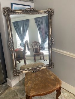 Vintage Turner Mfg. Co. Ornate Decorative Wall Mirror – Antique Gold/Silver Frame 31x42