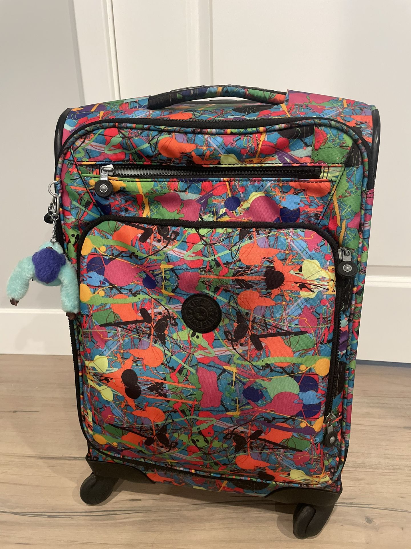 Kipling Luggage Suitcase