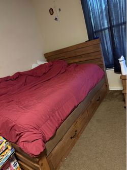 Full size bedroom set