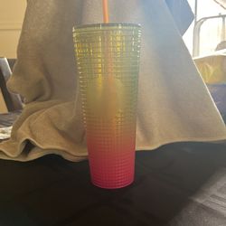 STARBUCKS CUP 