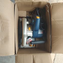 Brand New In A Box Ryobi 13 Amp Circular Saw With Laser
