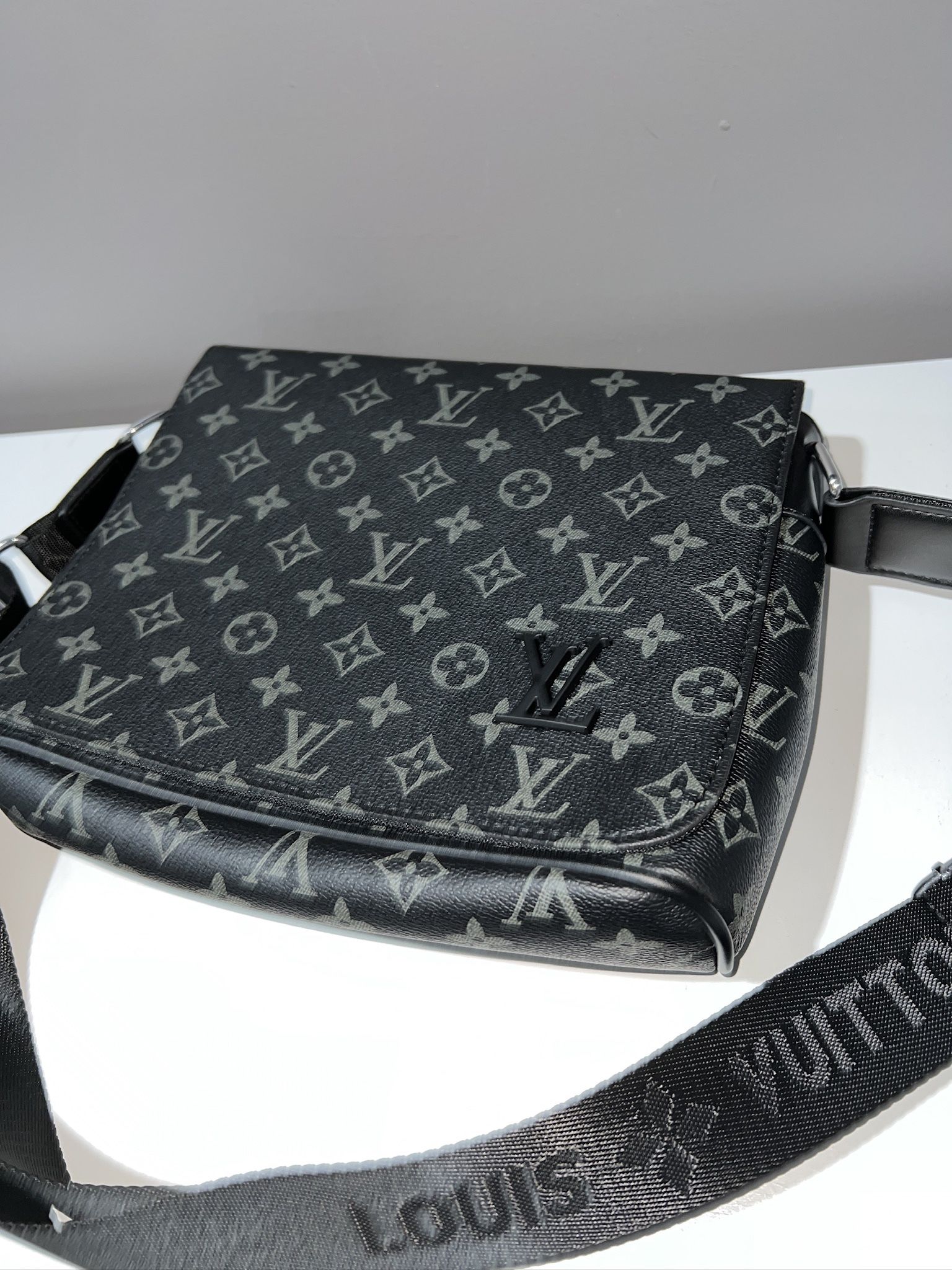 Men’s Sidebag