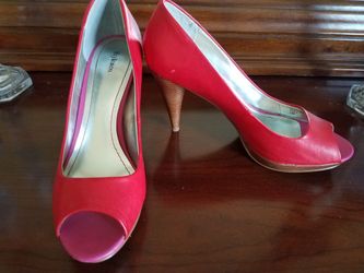 Red heels, size 10