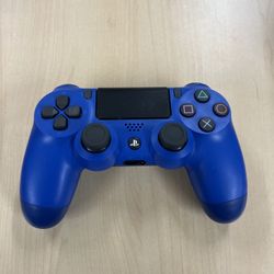 PlayStation 4 Controller 