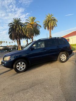 2003 Toyota Highlander clean title