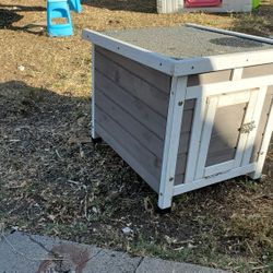 Small Animal Hutch 