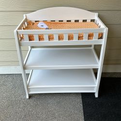 FREE Baby Changing Table 