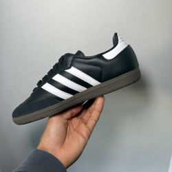 No Box- Adidas Women’s Samba OG Black/ White IG9031