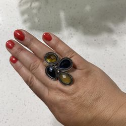 Large 4 Faux Gem Women’s Expandable Ring 