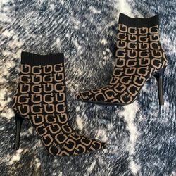 Guess Logo Ankle Booties 8.5