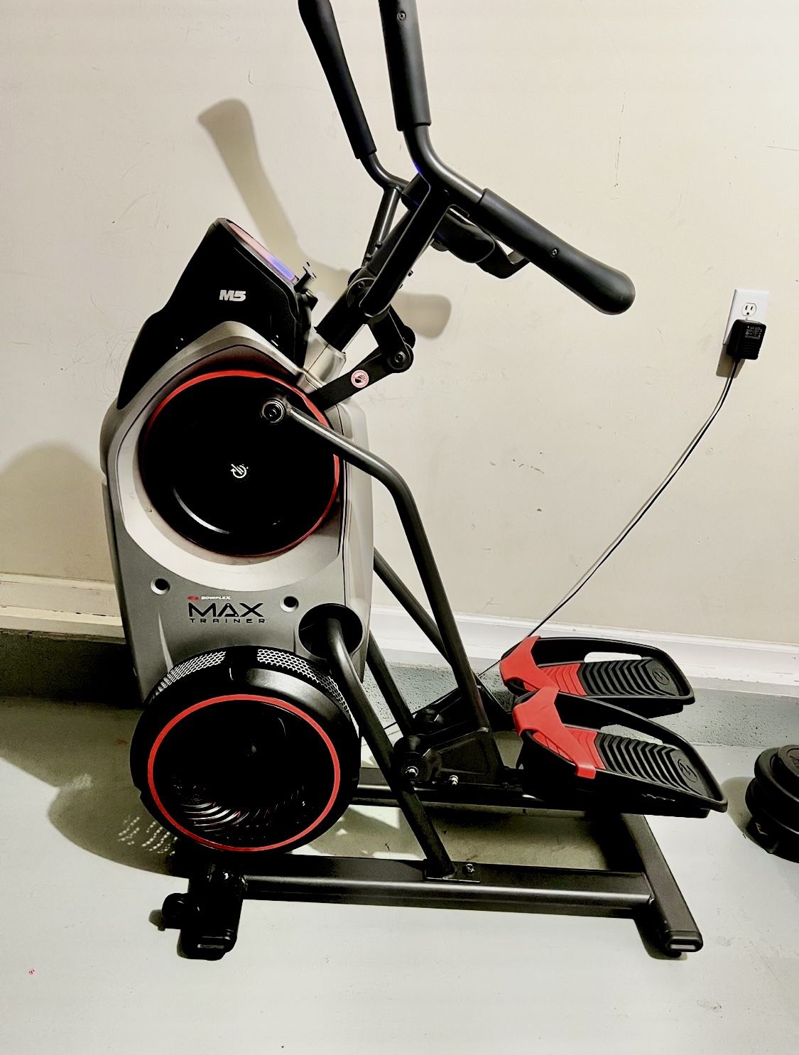 Bowflex MAX Trainer M5 Elliptical Machine