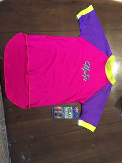 Rash guard size 10