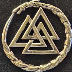 VIKING NECKLACE - VALKNUT OUROBOROS

