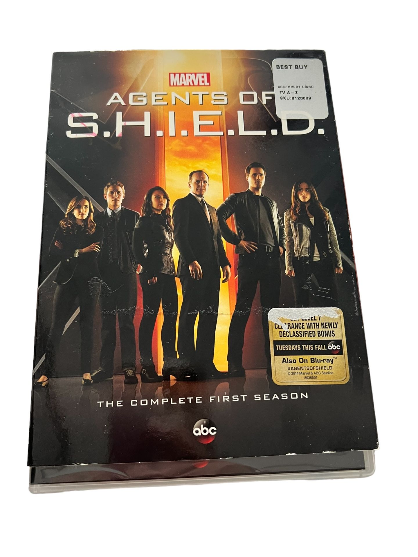 Agents of S.H.I.E.L.D.: The Complete First Season (DVD, 2014, 5-Disc Set) This 5-disc set includes the complete first season of Agents of S.H.I.E.L.D