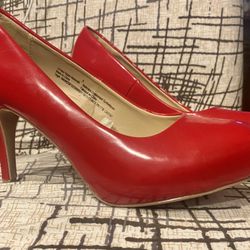 New Mossimio Supply Co. Red Platform Pumps, Size 8  New Missimio Red Patten Leather Platform Pumps, 4” heels, Size 8