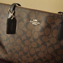 Coach tote handbag