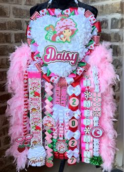 Strawberry shortcake homecoming mum
