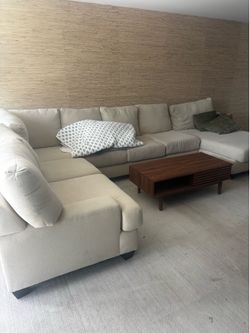8 x 12 Crème Sofa