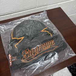 Supreme New Era Stars Beanie