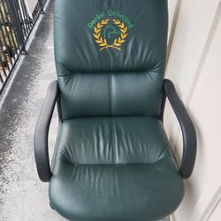 Decent Chair