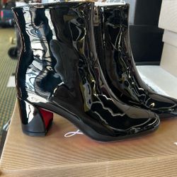 Women's Chunky Heeled Booties Patent Leather Square Toe Ankle Boots Zip Up Block Heel Wide Calf Short Boots