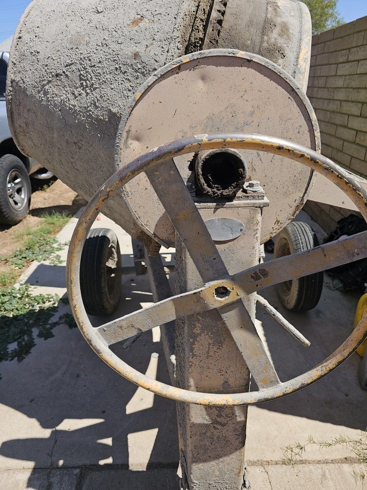 Cement Mixer