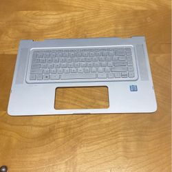 Hp Top Cover/keyboard  Hp Service PN:841266-001  Pulling From Hp Spectre 15-ap052nr