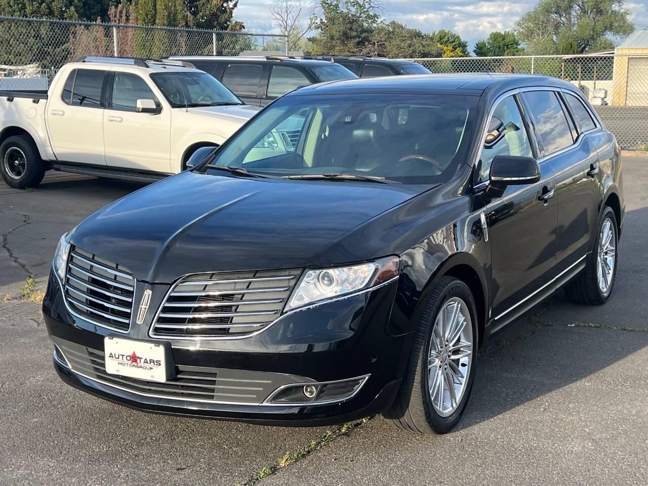 2019 Lincoln MKT
