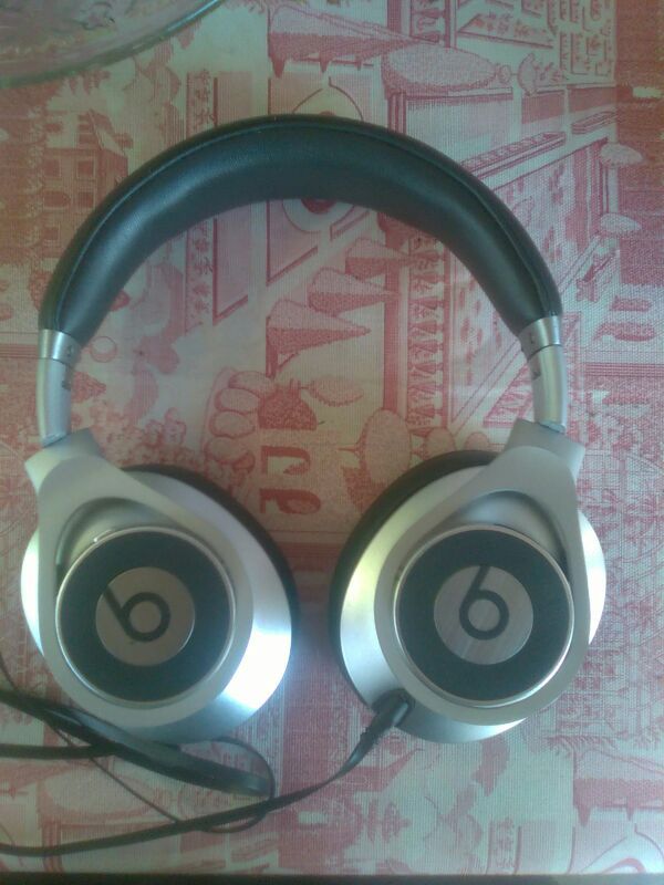 Beats 2 ps4 controllers