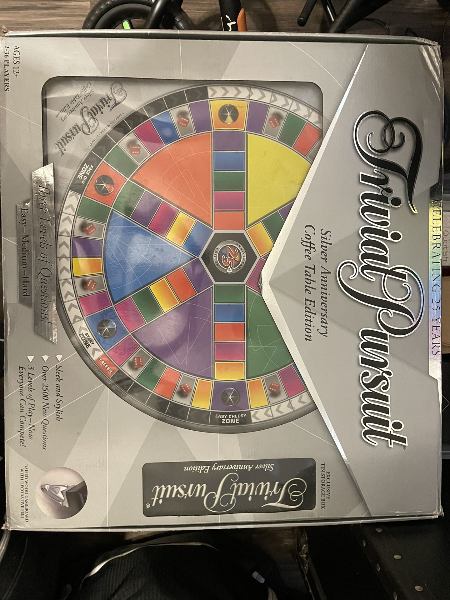 Trivia Pursuit - Coffee Table Editing (large)