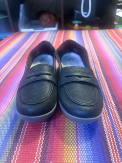 Clarks Clarks Cloudsteppers Women’s 8