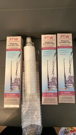 Refrigerator water filters