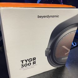 Beyerdynamc TYGR 300r Open Back Gaming Headphone
