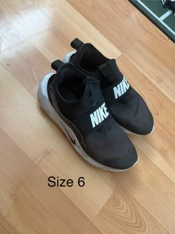 Youth shoes