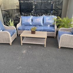 4 Pcs Brand New Outdoor Set  In Box