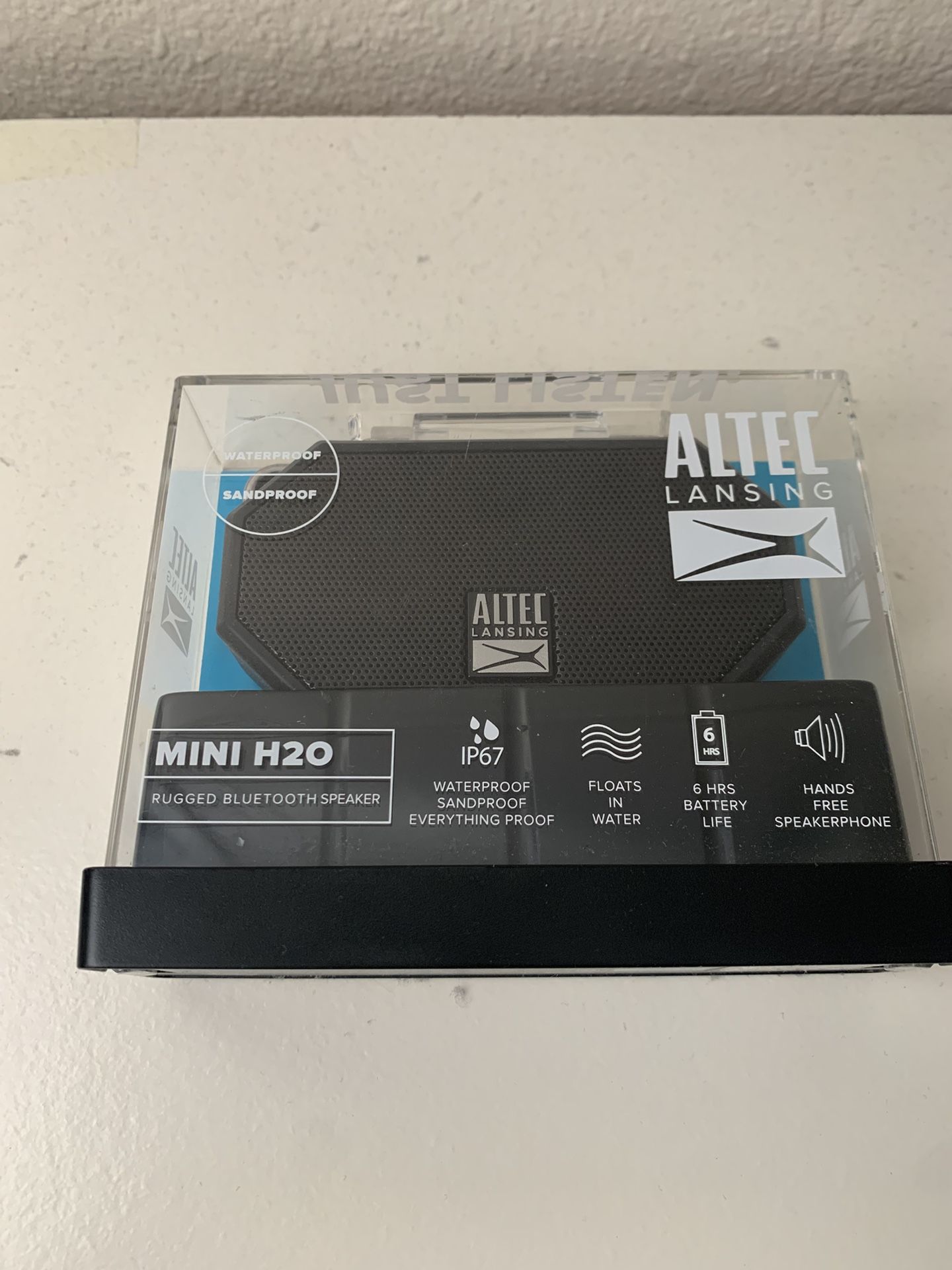 Altec Lansing Mini H2O speaker