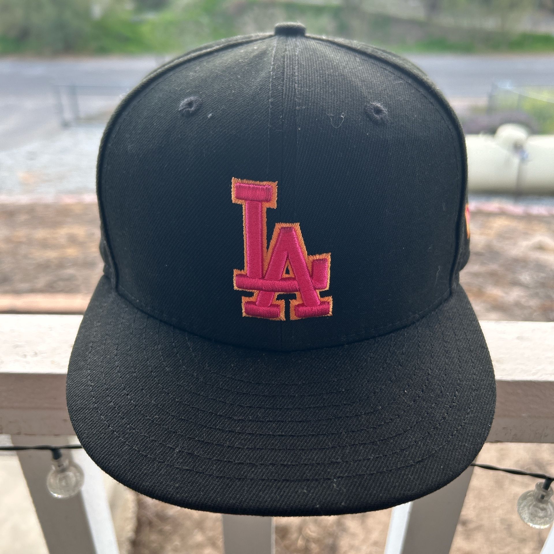 Black and pink LA dodgers Hat