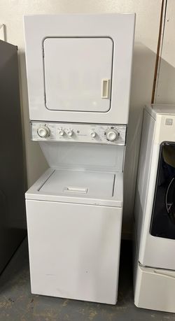 GE Spacemaker Laundry Center – Top Load Washer, Front Dryer, White