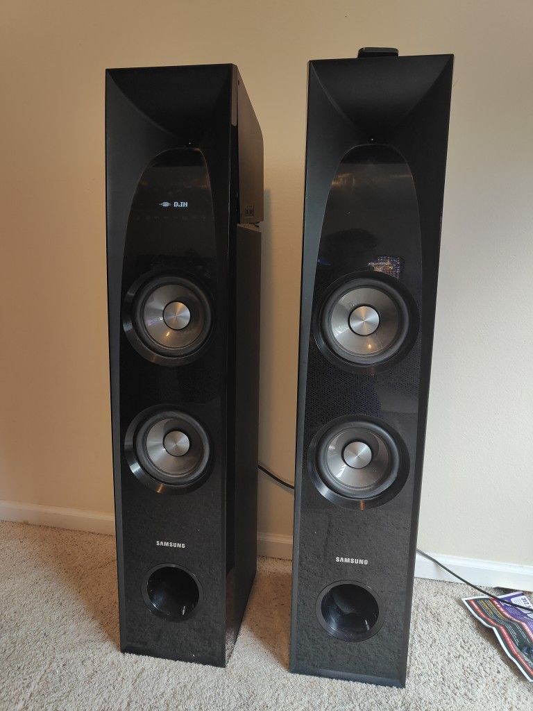 Samsung Speaker Towers With Bluetooth 
