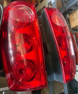 07 Yukon parts
